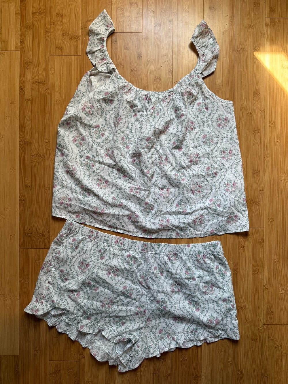 Floral Ruffle-Trim Camisole & Shorts Pajama Set - White with Pink Floral